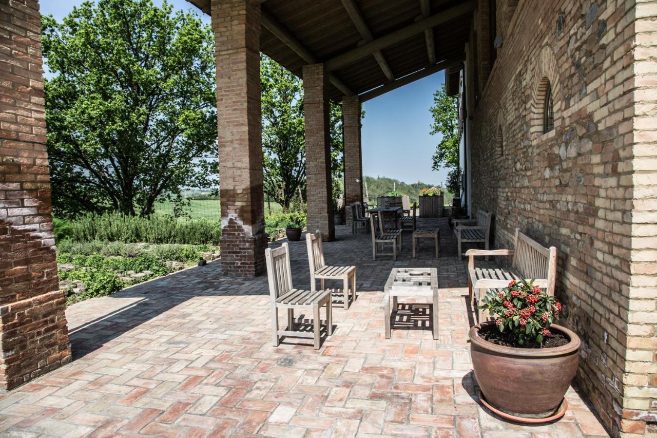 Agriturismo Alba Del Borgo Fidenza Luaran gambar
