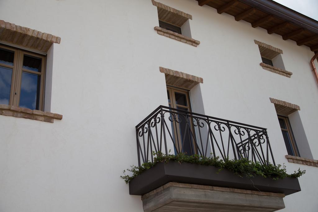 Agriturismo Alba Del Borgo Fidenza Bilik gambar